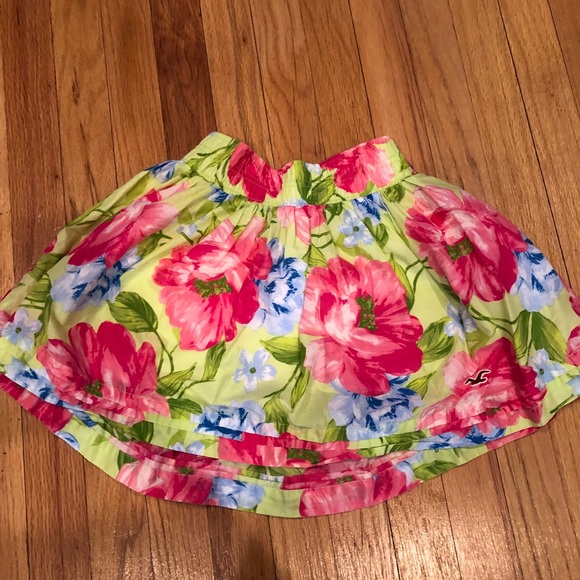 Hollister Dresses & Skirts - Hollister miniskirt floral green blue pink